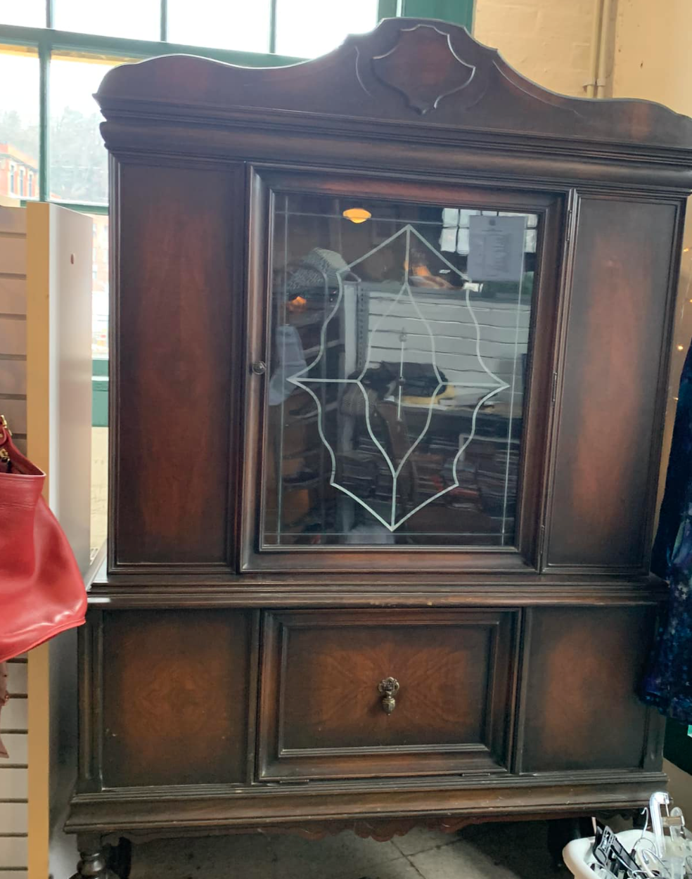 I Hate My Parents' Furniture That I Inherited